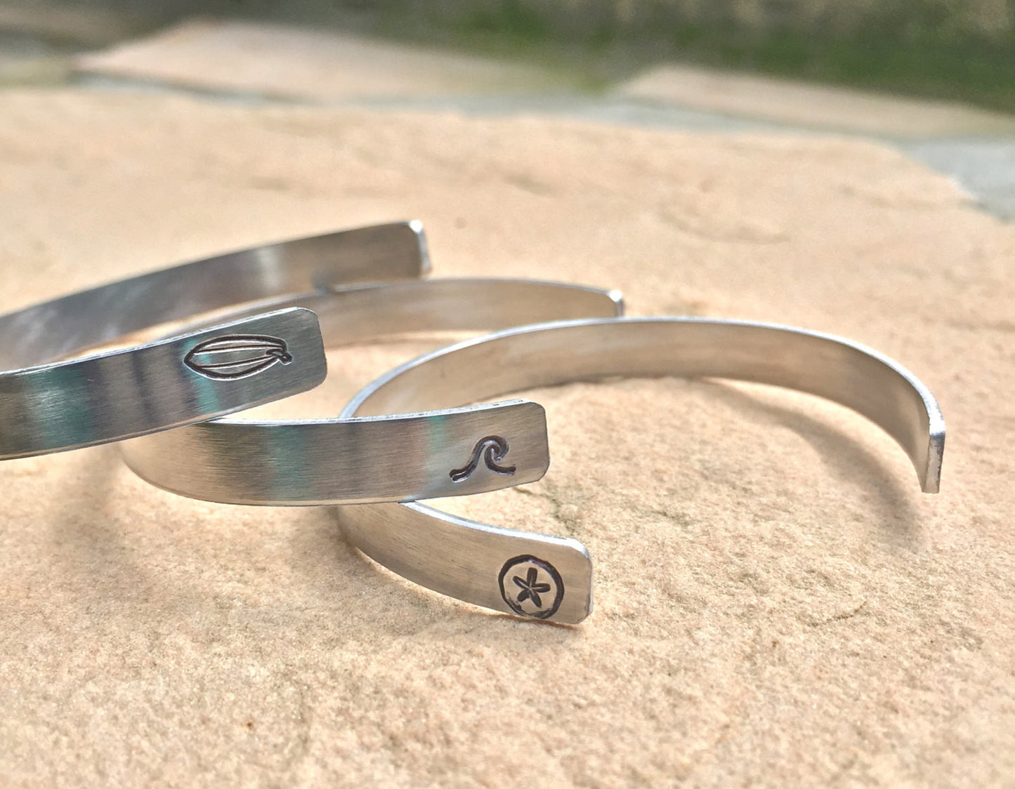 Hawaiian Jewelry, Maui Bracelet, Kauai Bracelet, Oahu Bracelet - Natashaaloha, jewelry, bracelets, necklace, keychains, fishing lures, gifts for men, charms, personalized,