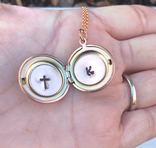 Rose Gold Personalized Locket - Natashaaloha, jewelry, bracelets, necklace, keychains, fishing lures, gifts for men, charms, personalized, 