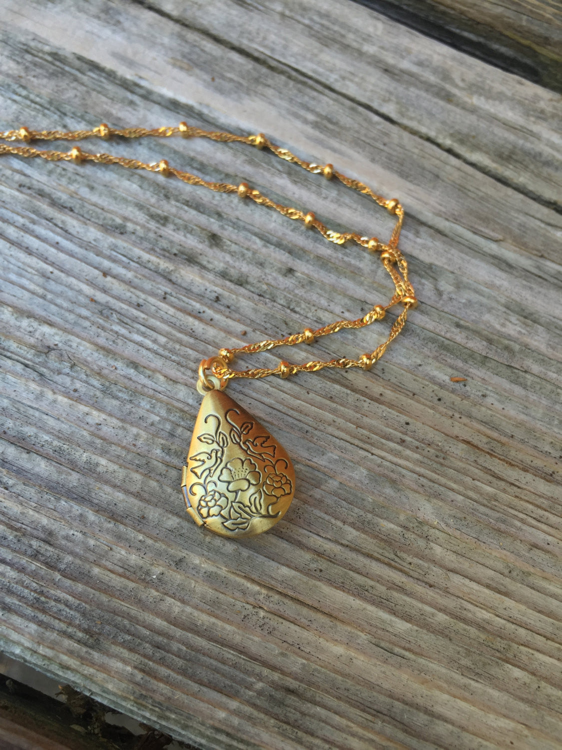 Locket Necklace, Lockets, Picture Necklace, Heart Locket, Oval Locket, Teardrop Locket, natashaaloha - Natashaaloha, jewelry, bracelets, necklace, keychains, fishing lures, gifts for men, charms, personalized, 