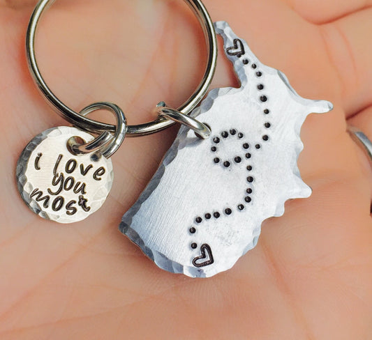 Personalized United States Keychain - Natashaaloha, jewelry, bracelets, necklace, keychains, fishing lures, gifts for men, charms, personalized,