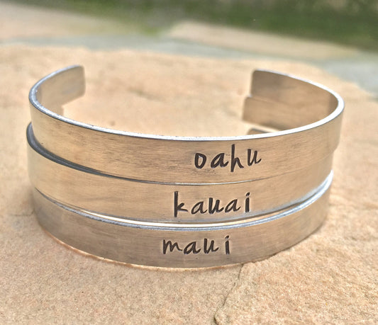 Hawaiian Jewelry, Maui Bracelet, Kauai Bracelet, Oahu Bracelet - Natashaaloha, jewelry, bracelets, necklace, keychains, fishing lures, gifts for men, charms, personalized,
